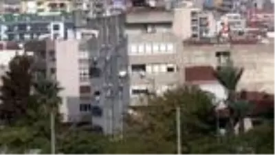 Depremzedeler yeni bina arıyor, arz talebi karşılayamıyor Depremzedeler yeni bina arıyor, arz talebi karşılayamıyor