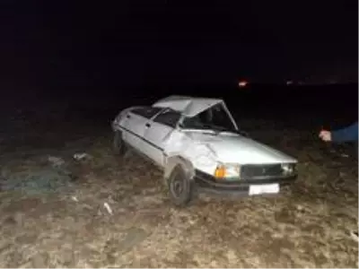 Diyarbakır'da otomobil takla attı: 3 yaralı Diyarbakır'da otomobil takla attı: 3 yaralı