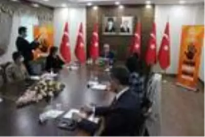 Diyarbakır Valisi Karaloğlu: Şiddete maruz kalma ihtimali olanlar KADES uygulamasını indirmeli Diyarbakır Valisi Karaloğlu: Şiddete maruz kalma ihtimali olanlar KADES uygulamasını indirmeli