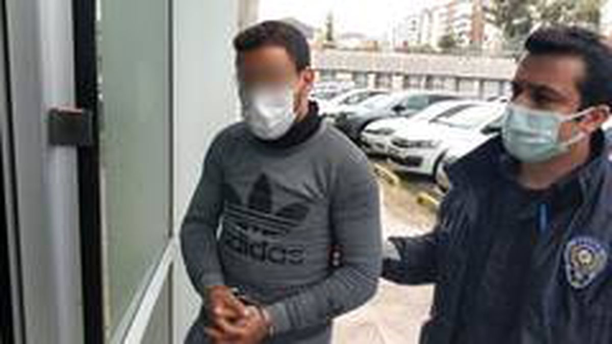 Dolmuş sorduğu şahıs 'Yaklaşma, korona var' deyince öldüresiye dövdü