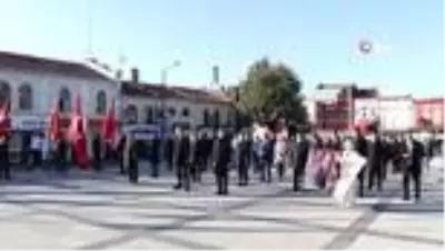 Edirne'nin kurtuluşunun 98'inci yıl dönümü kutlandı Edirne'nin kurtuluşunun 98'inci yıl dönümü kutlandı