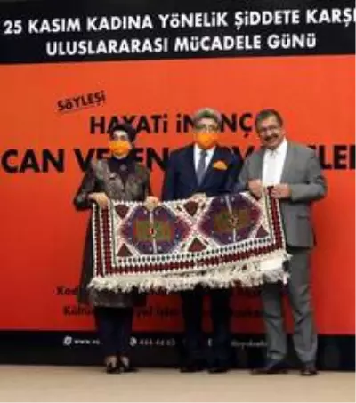 Eğitimci-Yazar Hayati İnanç Vanlılarla buluştu Eğitimci-Yazar Hayati İnanç Vanlılarla buluştu