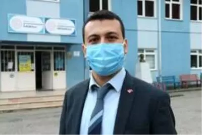 Emine Erdoğan'ın videosunu paylaştığı öğretmen: 'O gün en mutlu günümdü' Emine Erdoğan'ın videosunu paylaştığı öğretmen: 'O gün en mutlu günümdü'