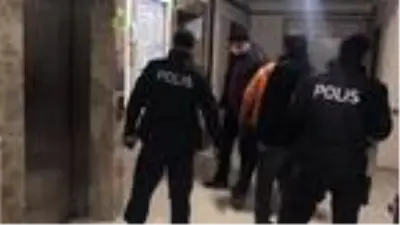 Son dakika... Evinin banyosunda ölü bulundu Son dakika... Evinin banyosunda ölü bulundu