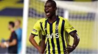 F.Bahçeli Samatta, sakatlığı nedeniyle Beşiktaş derbisinde forma giyemeyecek F.Bahçeli Samatta, sakatlığı nedeniyle Beşiktaş derbisinde forma giyemeyecek