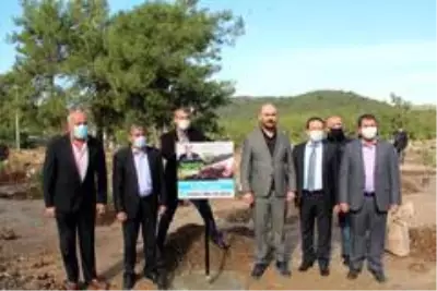 Fethiyeli Ülkücüler, Alparslan Türkeş anısına fidan dikti Fethiyeli Ülkücüler, Alparslan Türkeş anısına fidan dikti