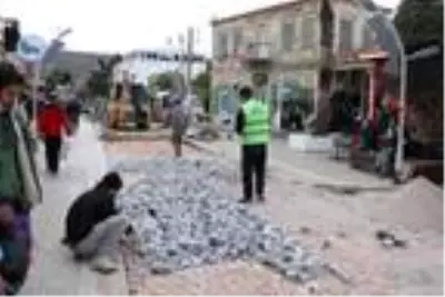 Foça'da kara taşların sökülmesini Koruma Kurulu durdurdu Foça'da kara taşların sökülmesini Koruma Kurulu durdurdu