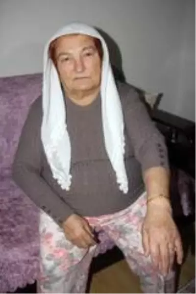 Gasp dehşeti yaşayan yaşlı kadın o anları anlattı Gasp dehşeti yaşayan yaşlı kadın o anları anlattı