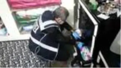 Gaziantep'te fuhuş operasyonu: 3 tutuklama Gaziantep'te fuhuş operasyonu: 3 tutuklama