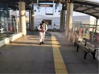 Gebze'de dezenfekte çalışmaları devam ediyor Gebze'de dezenfekte çalışmaları devam ediyor