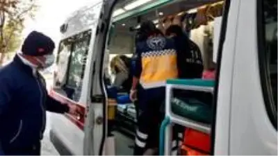 Genç kadın kocasının makaslı saldırısı sonrası kanlar içinde kaldı Genç kadın kocasının makaslı saldırısı sonrası kanlar içinde kaldı