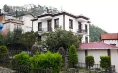 Giresun'da Marsilya esintileri taşıyan 200 yıllık evler UNESCO'ya aday Giresun'da Marsilya esintileri taşıyan 200 yıllık evler UNESCO'ya aday