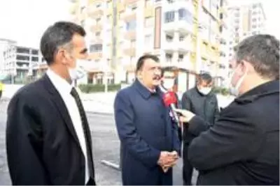 Gürkan, Filistin Caddesi'nde yapılan çalışmaları inceledi Gürkan, Filistin Caddesi'nde yapılan çalışmaları inceledi