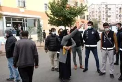 Son dakika: HDP önünde 'Kadına Yönelik Şiddete Karşı Uluslararası Mücadele Günü' gerginliği Son dakika: HDP önünde 'Kadına Yönelik Şiddete Karşı Uluslararası Mücadele Günü' gerginliği