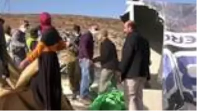 İsrail güçleri Batı Şeria'da 4 Filistinli aileyi evsiz bıraktı İsrail güçleri Batı Şeria'da 4 Filistinli aileyi evsiz bıraktı