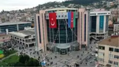 İzmit Belediyesinde vezneler hafta sonu da açık olacak İzmit Belediyesinde vezneler hafta sonu da açık olacak