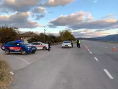 Son dakika haberleri! Jandarma'dan trafik denetimi Son dakika haberleri! Jandarma'dan trafik denetimi