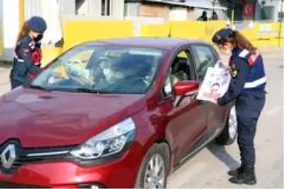Jandarmadan Bursa'da KADES uygulaması Jandarmadan Bursa'da KADES uygulaması