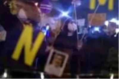 Kadıköy'de 'Kadına Şiddetle Mücadele Günü'nde eylem Kadıköy'de 'Kadına Şiddetle Mücadele Günü'nde eylem