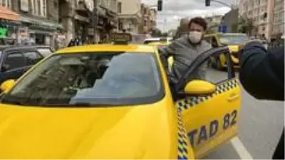 Kadın müşterinin zor anlar yaşattığı taksici konuştu Kadın müşterinin zor anlar yaşattığı taksici konuştu