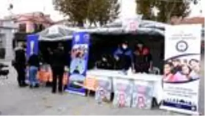 Kadına yönelik şiddete karşı polis ve jandarma ortak etkinlik yaptı Kadına yönelik şiddete karşı polis ve jandarma ortak etkinlik yaptı
