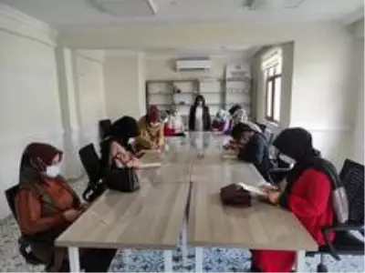 Kadınlar, kadınlara şiddetle mücadele kapsamında haklarını anlatıyor Kadınlar, kadınlara şiddetle mücadele kapsamında haklarını anlatıyor