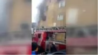 Son dakika! Kağıthane'de bir binada çıkan yangın söndürüldü Son dakika! Kağıthane'de bir binada çıkan yangın söndürüldü