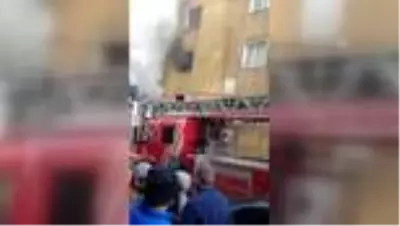 Son dakika! Kağıthane'de bir binada çıkan yangın söndürüldü Son dakika! Kağıthane'de bir binada çıkan yangın söndürüldü