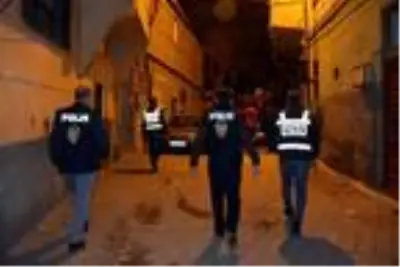 Kahramanmaraş'ta 'Huzurlu sokaklar' uygulaması Kahramanmaraş'ta 'Huzurlu sokaklar' uygulaması