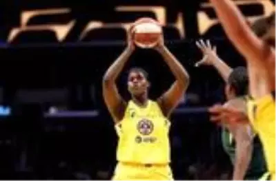 Kalani Brown Kayseri'ye geldi Kalani Brown Kayseri'ye geldi
