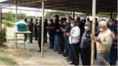 Kanser tedavisi gören Ayyüce, yaşamını yitirdi (2) Kanser tedavisi gören Ayyüce, yaşamını yitirdi (2)