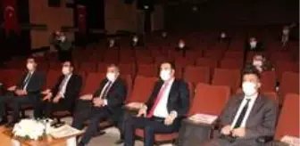 Lütfü Savaş: Karaman'da Kadına Yönelik Şiddetle Mücadele Değerlendirme Toplantısı yapıldı Lütfü Savaş: Karaman'da Kadına Yönelik Şiddetle Mücadele Değerlendirme Toplantısı yapıldı