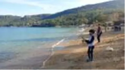Kemer'de 30 dakikada iki mevsim bir arada yaşanıyor Kemer'de 30 dakikada iki mevsim bir arada yaşanıyor