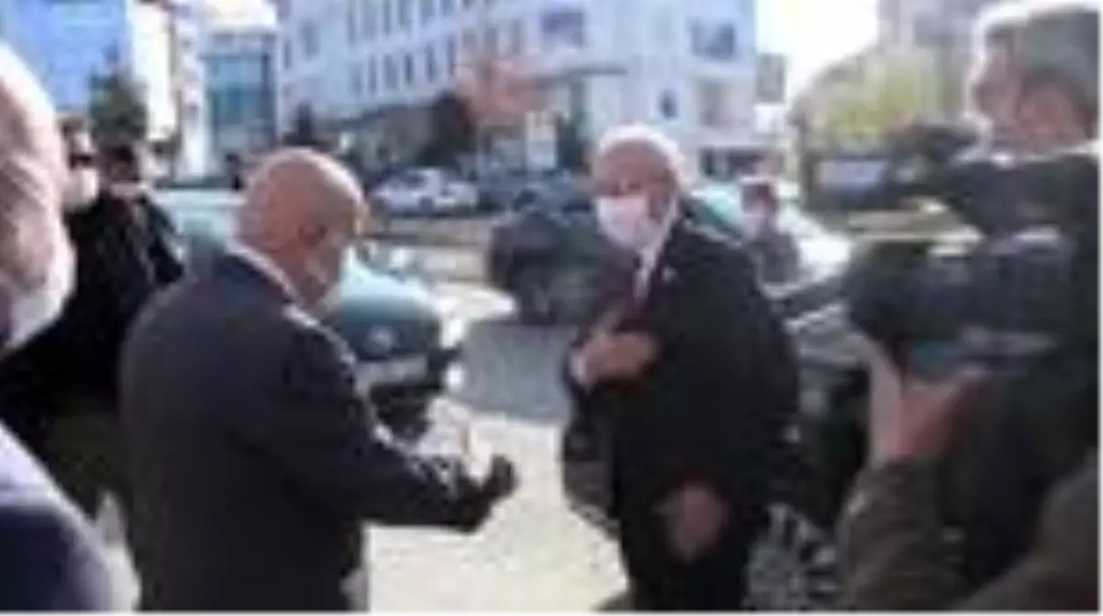 Akşener: '1,5 ayda bu ülkede sıfırdan anayasa yapılabiliyorsa, o yapan eli öperim ben'