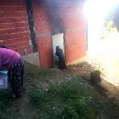 Kömürlük yangını korkuttu Kömürlük yangını korkuttu