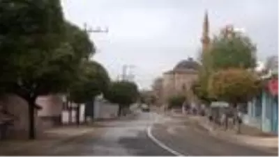 Köyünün su ihtiyacını karşılamak için 5 kez sondaj vurdurdu, 650 bin lira harcadı Köyünün su ihtiyacını karşılamak için 5 kez sondaj vurdurdu, 650 bin lira harcadı