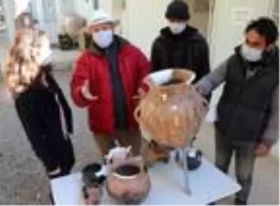 Kültepe'de 4 bin 200 yıllık mezar küpü bulundu Kültepe'de 4 bin 200 yıllık mezar küpü bulundu