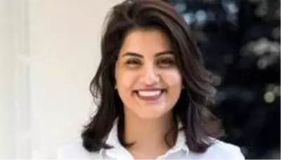 Loujain al-Hathloul: Suudi kadın hakları savunucusunun yargılandığı dava 'terör mahkemesine nakledildi' Loujain al-Hathloul: Suudi kadın hakları savunucusunun yargılandığı dava 'terör mahkemesine nakledildi'