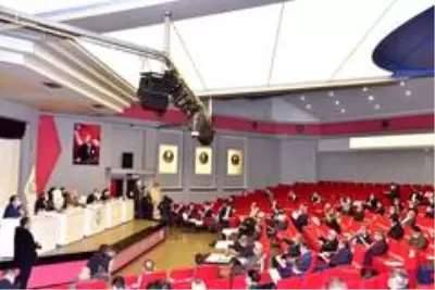 Manisa Büyükşehir Belediye Meclisi ikinci oturumu tamamlandı Manisa Büyükşehir Belediye Meclisi ikinci oturumu tamamlandı