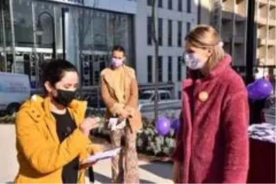 Mor balonlar katledilen 335 kadın için havalandı Mor balonlar katledilen 335 kadın için havalandı