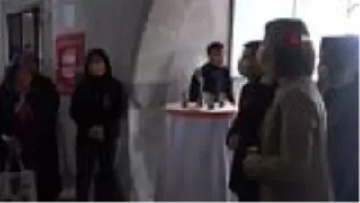 Nevşehir Valisi İnci Sezer Becel: 'Hedefimiz Nevşehir'de sıfır şiddetine ulaşmak' Nevşehir Valisi İnci Sezer Becel: 'Hedefimiz Nevşehir'de sıfır şiddetine ulaşmak'