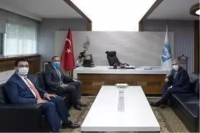 Niğdeli başkanlardan Başkan Büyükkılıç'a ziyaret Niğdeli başkanlardan Başkan Büyükkılıç'a ziyaret