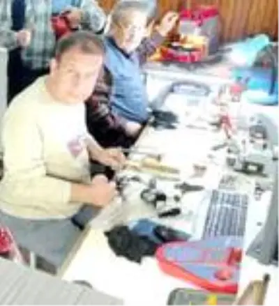 Oğlunun acısına kalbi dayanmadı Oğlunun acısına kalbi dayanmadı