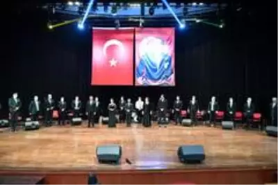 Öğretmen Başkana Öğretmenler Günü'nde sürpriz kutlama Öğretmen Başkana Öğretmenler Günü'nde sürpriz kutlama