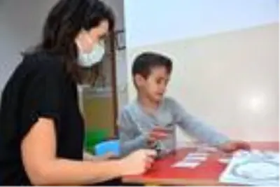 Son dakika haberleri: 'Otizmli çocuk yetiştirmek zor ancak bir sözüyle hayata bağlıyor' Son dakika haberleri: 'Otizmli çocuk yetiştirmek zor ancak bir sözüyle hayata bağlıyor'