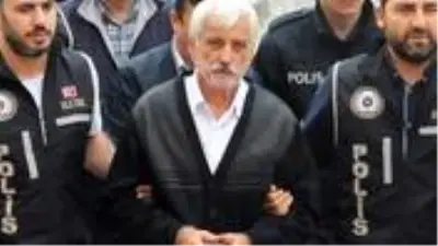 Sahte 'peygamber' davasında, baş şüpheli Şaban Özdil ile birlikte 8 sanık tahliye edildi Sahte 'peygamber' davasında, baş şüpheli Şaban Özdil ile birlikte 8 sanık tahliye edildi