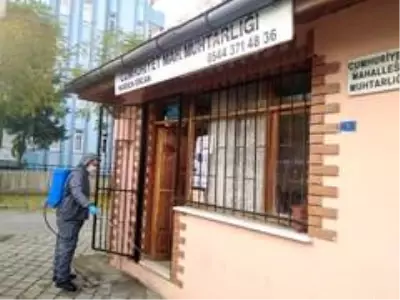 Salihli Belediyesi muhtarlık binalarını ilaçladı Salihli Belediyesi muhtarlık binalarını ilaçladı