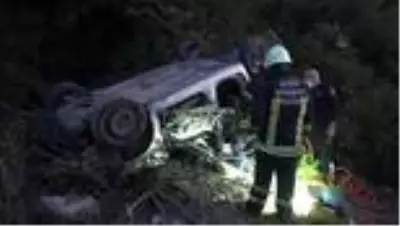 Takla atan otomobilin sürücüsü hayatını kaybetti Takla atan otomobilin sürücüsü hayatını kaybetti