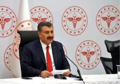 Bakan Koca: 'Test kapasitemizi 200 binli rakamların üzerine çıkaracağız. Artık açık test politikasına geçtiğimiz söylenebilir. Bakan Koca: 'Test kapasitemizi 200 binli rakamların üzerine çıkaracağız. Artık açık test politikasına geçtiğimiz söylenebilir.
