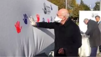 Uşak'ta Kadına Yönelik Şiddete Karşı Uluslararası Mücadele Günü etk,nleri Uşak'ta Kadına Yönelik Şiddete Karşı Uluslararası Mücadele Günü etk,nleri
